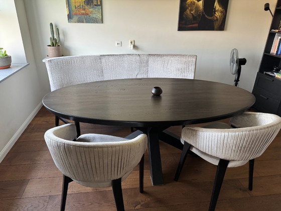 Image 1 of Table de salle à manger ovale, canapé et chaises, 5 couverts (sur mesure)