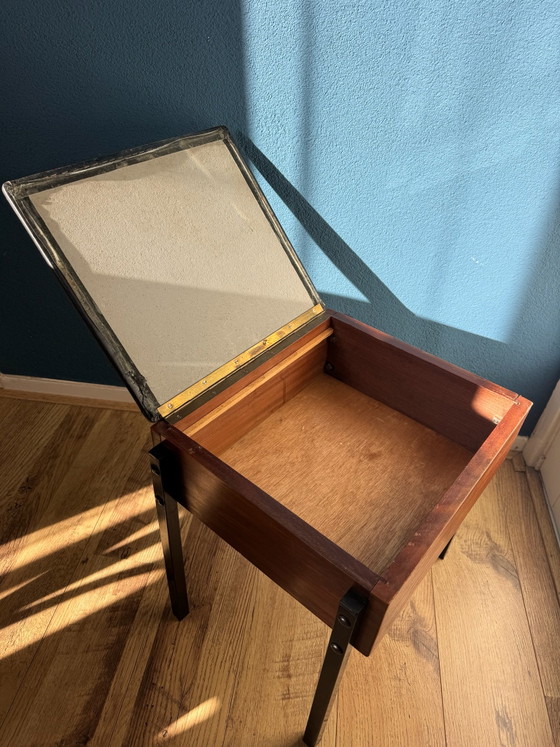 Sgabello vintage mid-century (da cucito) – Sgabelli, Metallo, Legno (photo 5 of 5)