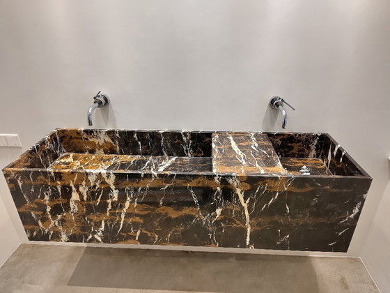 Image 1 of Unique brown marble washbasin with tray