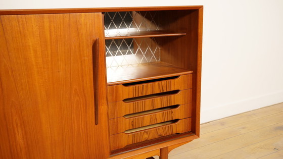 Image 1 of Vintage Highboard | Schuifdeuren | Deens Design | 169 cm