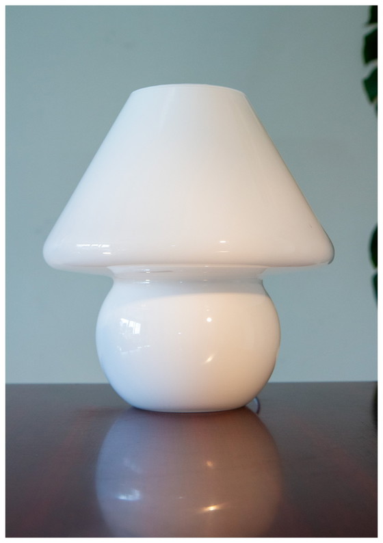 Image 1 of Paddestoel lamp van geblazen glas 1970