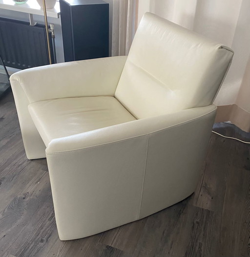 Leolux Boavista armchair