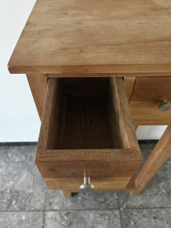 Image 1 of Piccolo scaffale/tavolino in legno con 2 cassetti - legno massello