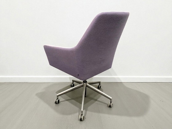 Image 1 of Arco Sketch Konferenzstuhl – Hellviolett – In sehr gutem Zustand