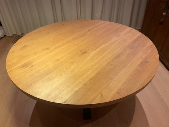 Image 1 of Esstisch aus Eiche für 8 Personen