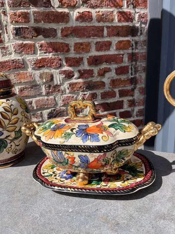 Image 1 of Set Bequet