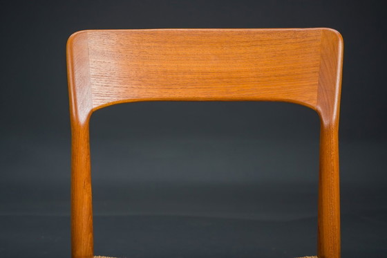 Image 1 of Dänischer Teakholz-Esszimmerstuhl mit Geflecht von Henning Kjaernulf für Koruo Stolefabrik, 1960er Jahre