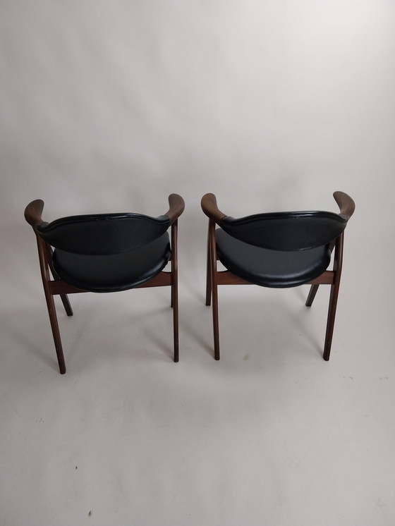 Image 1 of 2 x cowhorn skailed Leder Esszimmerstühle von Tijseling 1960s