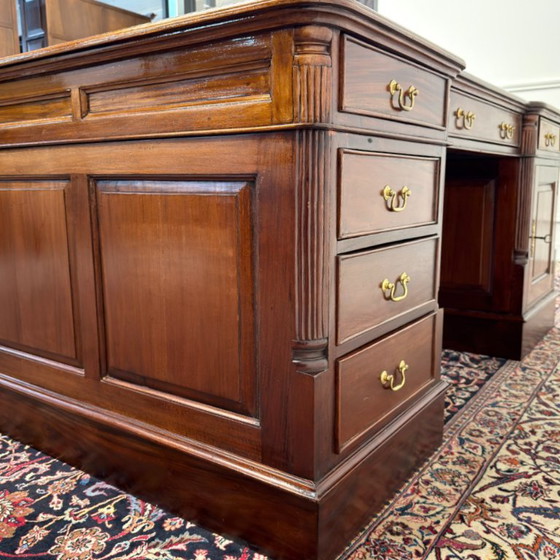 Scrivania inglese classica Partnerdesk in pelle rosso bordeaux – Scrivanie, Leather, Wood (photo 7 of 19)