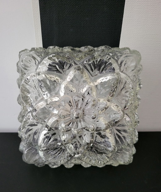 Vintage flower ceiling light from the 1970s.