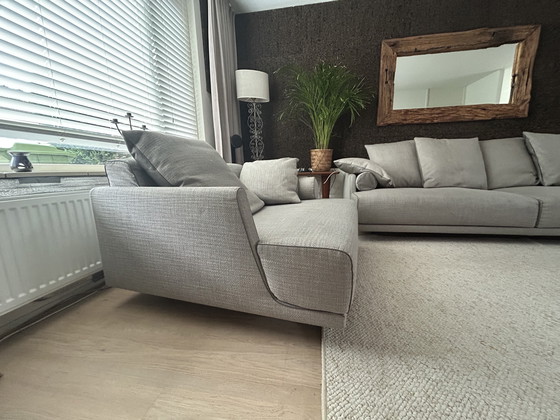 Image 1 of Sofá Giorgetti Maharaja + Love Seat — Diseñado por Antonello Mosca