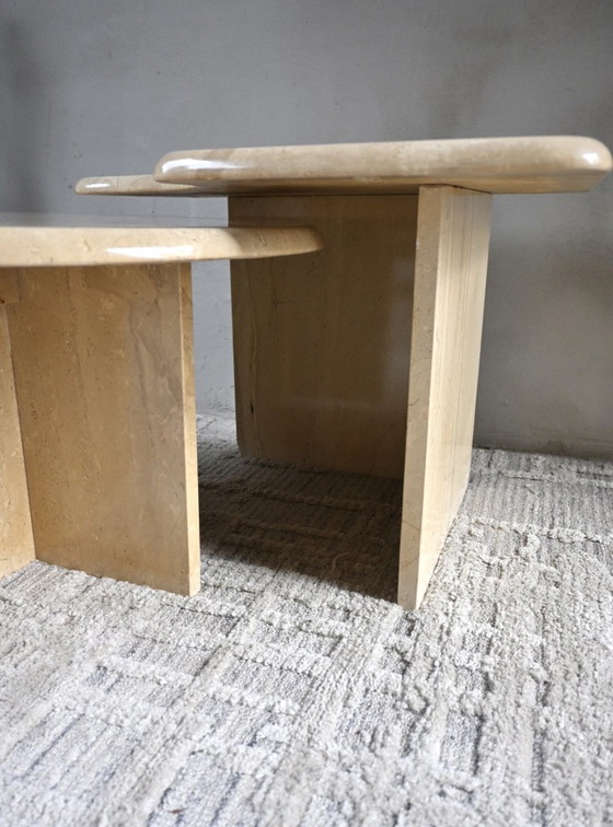 Set of 2 1970s marble coffee tables, Stone, Creme (photo 4 of 13)