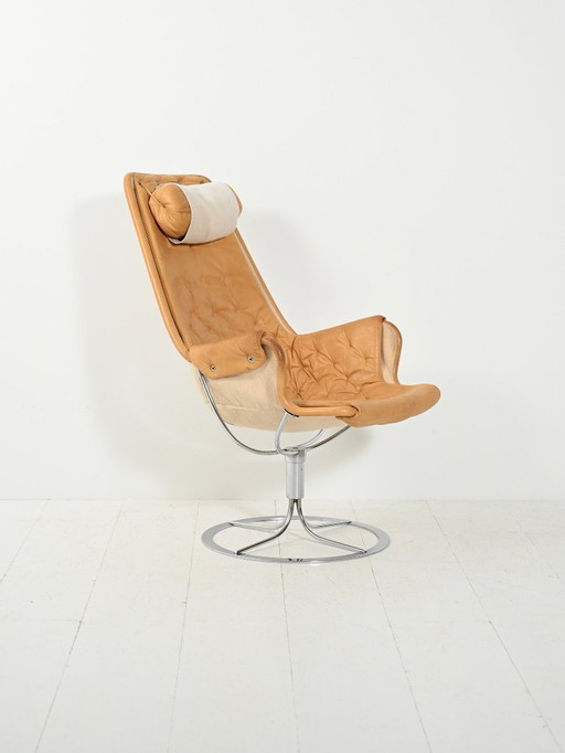 Poltrona girevole "Jetson" di Bruno Mathsson