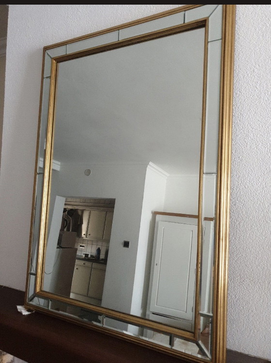 Image 1 of The lousy mirror