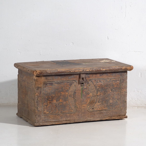 Coffre ancien en bois massif (Année 1830) #34 – Armoires de rangement, Rustic (photo 4 of 40)