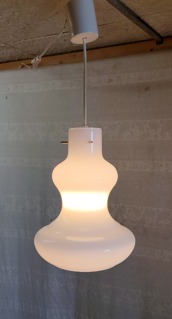 Scandinavian Style Pendant Lamp in Opaline Glass - 1950s (photo 3 of 8)