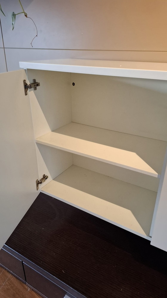 Image 1 of Wall cabinet Carre