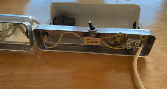 Image 1 of 2 wandlampjes verchroomd