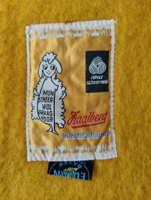 Große ockergelbe Vintage-Zaalberg-Decke aus 100% Schafwolle