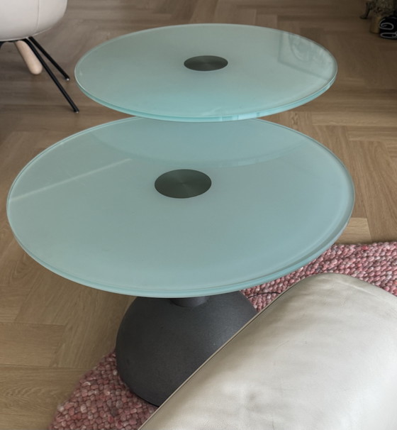 Image 1 of Table basse Calice, hauteur 52 cm