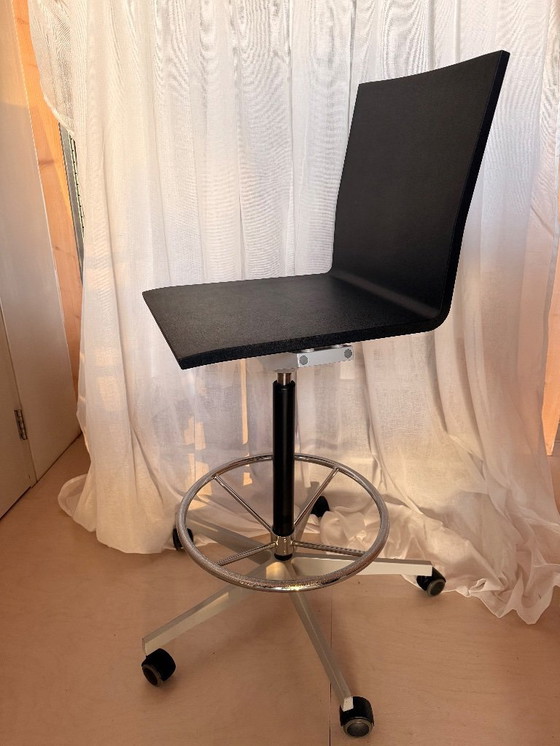 Image 1 of Vitra. 04 Counter chair Maarten van Severen