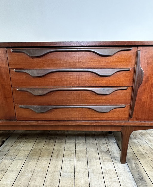 Vintage Teak sideboard by Jentique Furniture 1960