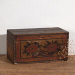 Boîte orientale antique (c.1900) #41 – Armoires de rangement (photo 6 of 40)