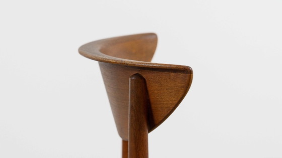CHAIR MODEL “316” BY PETER HVIDT & ORLA MOLGAARD-NIELSEN IN TEAK, Søborg Møbelfabrik, Dining chairs, Wood (photo 12 of 20)