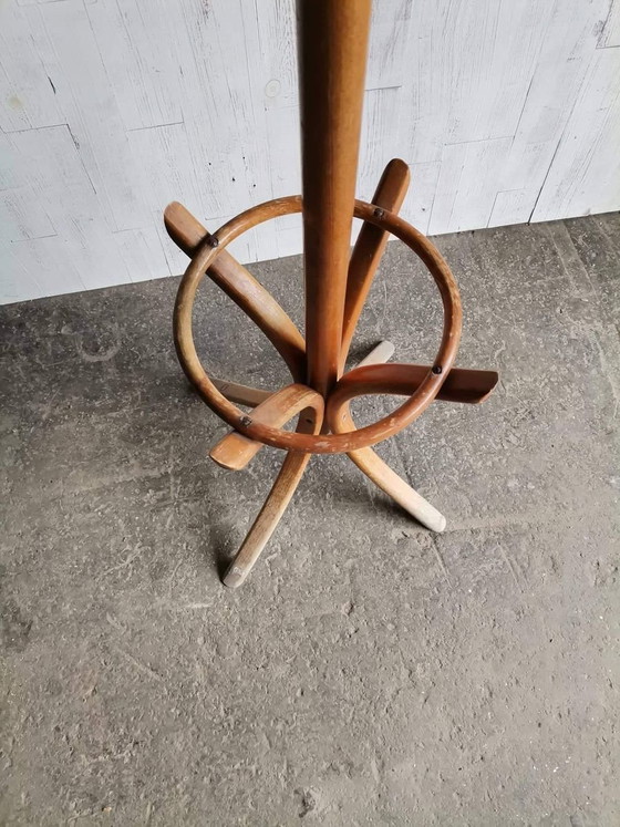 Portemanteau sur pied hongrois de Thonet, années 1930 – Portemanteaux (photo 4 of 7)