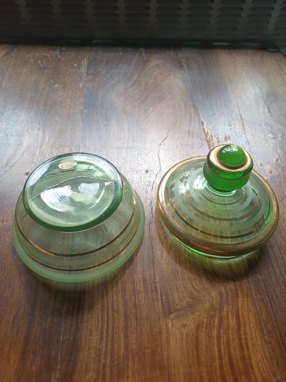 Booms Glass Art Deco Powder Box - Perfect – Decorative Objects, Gold (photo 4 of 5)