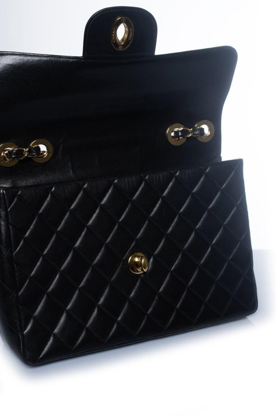 Image 1 of Chanel, borsa maxi classica nera