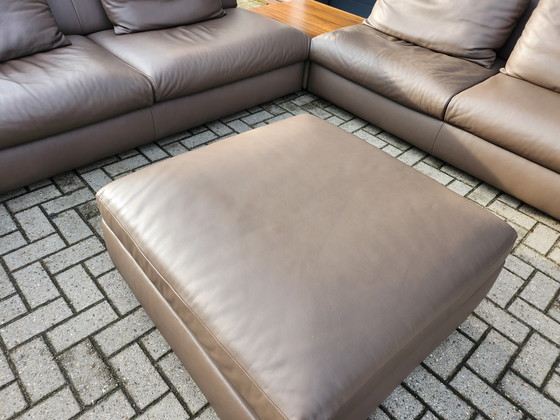 Image 1 of Jori - Canapé d'angle Tigra avec table basse et pouf supplémentaire