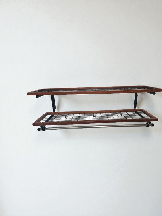 Image 1 of Rare porte-manteau mural en teck et métal, style Mid-Century, fabriqué en Suède