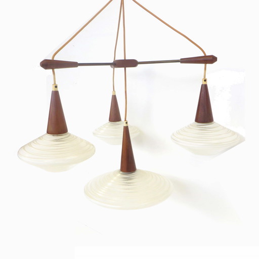 Rara lampada a sospensione vintage con quattro punti luce