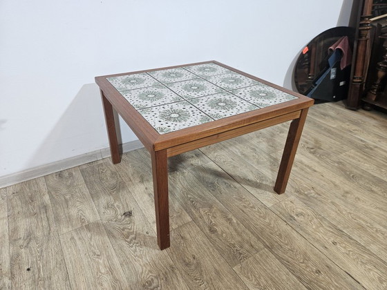 Teak Table with Ceramics, Denmark, 1960s – Coffee table books, Wood, Scandinavian (photo 7 of 14)