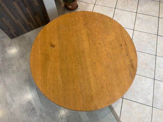 Image 1 of Round coffee table in solid oak, circa 1950