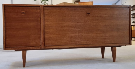 Mid Century sideboard – Buffetkasten, Hout (photo 2 of 17)