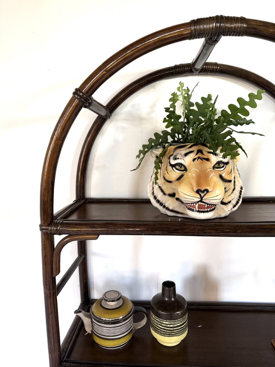 Image 1 of Set di 2 armadietti ad arco vintage in rattan degli anni '60