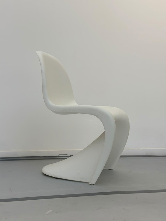 6x Panton Chairs by Vitra – Dining chairs, Plastic (photo 5 of 8)