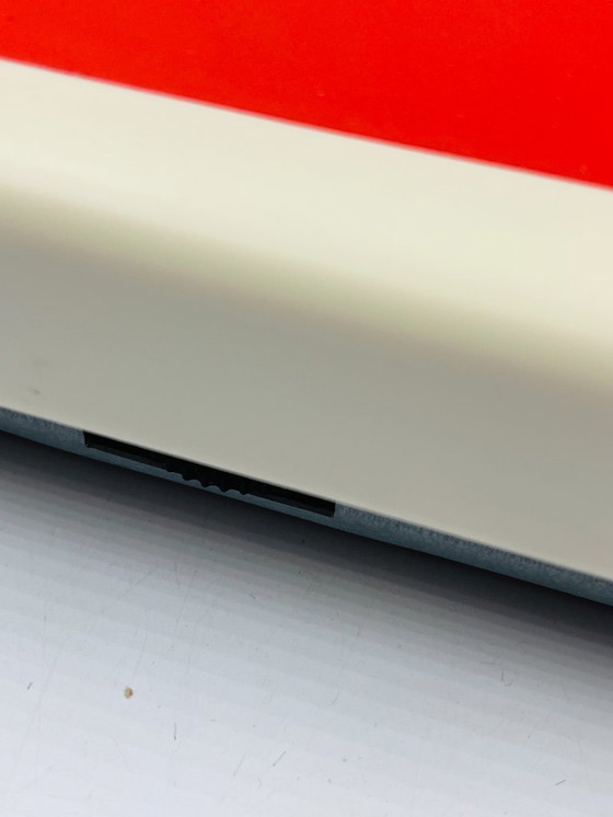 Image 1 of Vintage Soehnle red bathroom scale from the 1970s