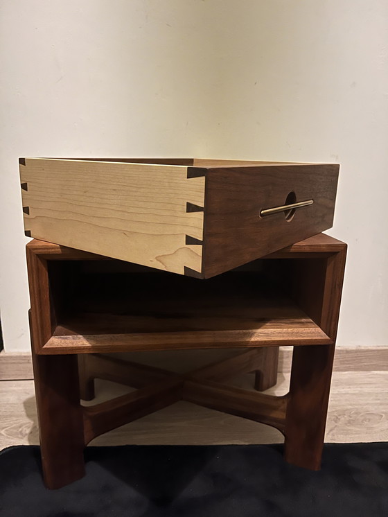 Image 1 of Nachtkastje massief Walnotenhout zelf gemaakt