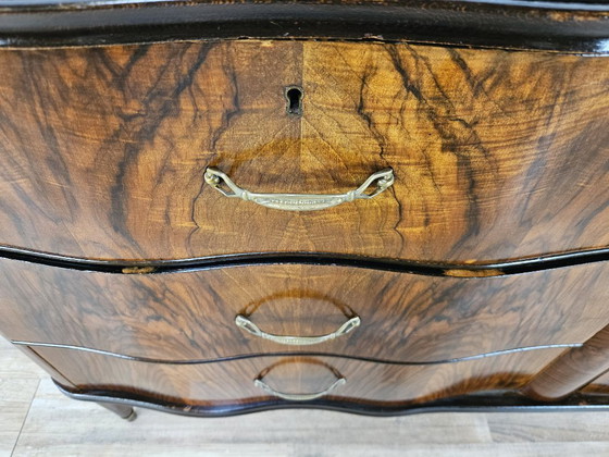 Image 1 of Commode Art déco des années 1950 en ronce de noyer