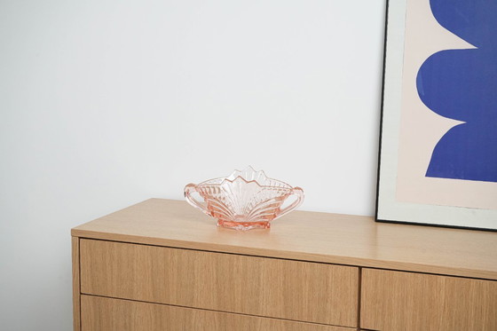 Image 1 of Cuenco de vidrio prensado rosa, diseño italiano, años 70, fabricado en Italia.