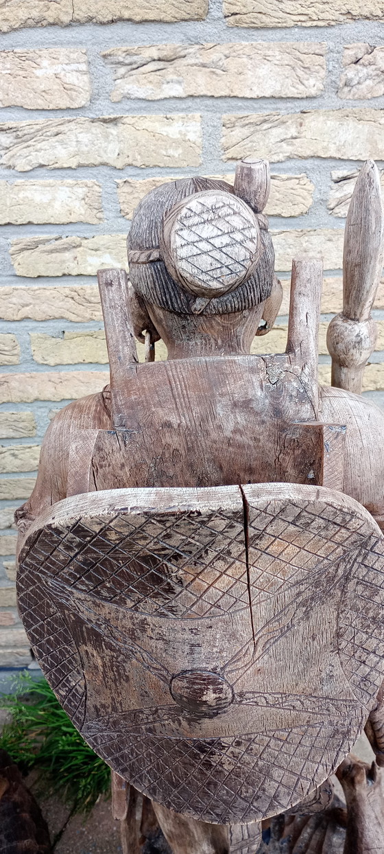 Image 1 of Zwei aus Holz geschnitzte Jäger