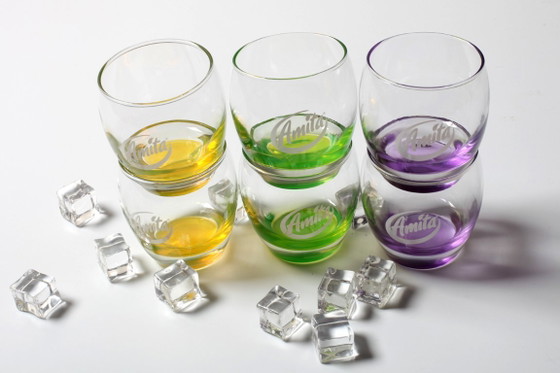 Lot de 6 verres à jus Amita vintage / Jaune, vert et violet / Grèce / Années 2000 – Amita Juice (photo 5 of 5)