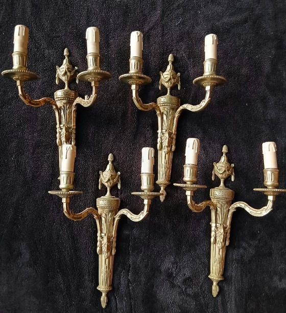 Image 1 of Bronze wall lights in the Louis XVI, Empire, and Neoclassical styles