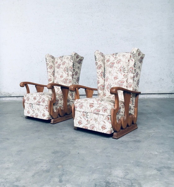 Image 1 of Ensemble de fauteuils à oreilles haut de style début XXe siècle