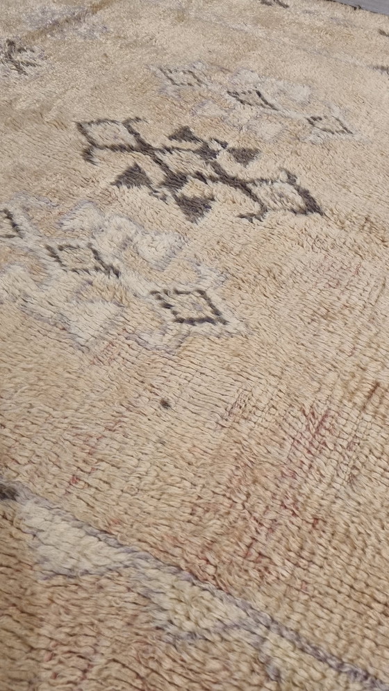 Image 1 of Beige Vintage rug, Moroccan carpet 170x375 cm