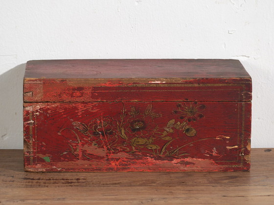 Antique garnet red oriental case (c.1900) #36 – Storage cabinet (photo 17 of 40)
