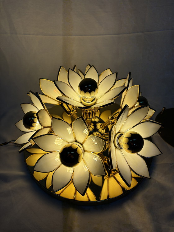 Image 1 of Plafonnier Lotus vintage style Hollywood Regency, en laiton et or